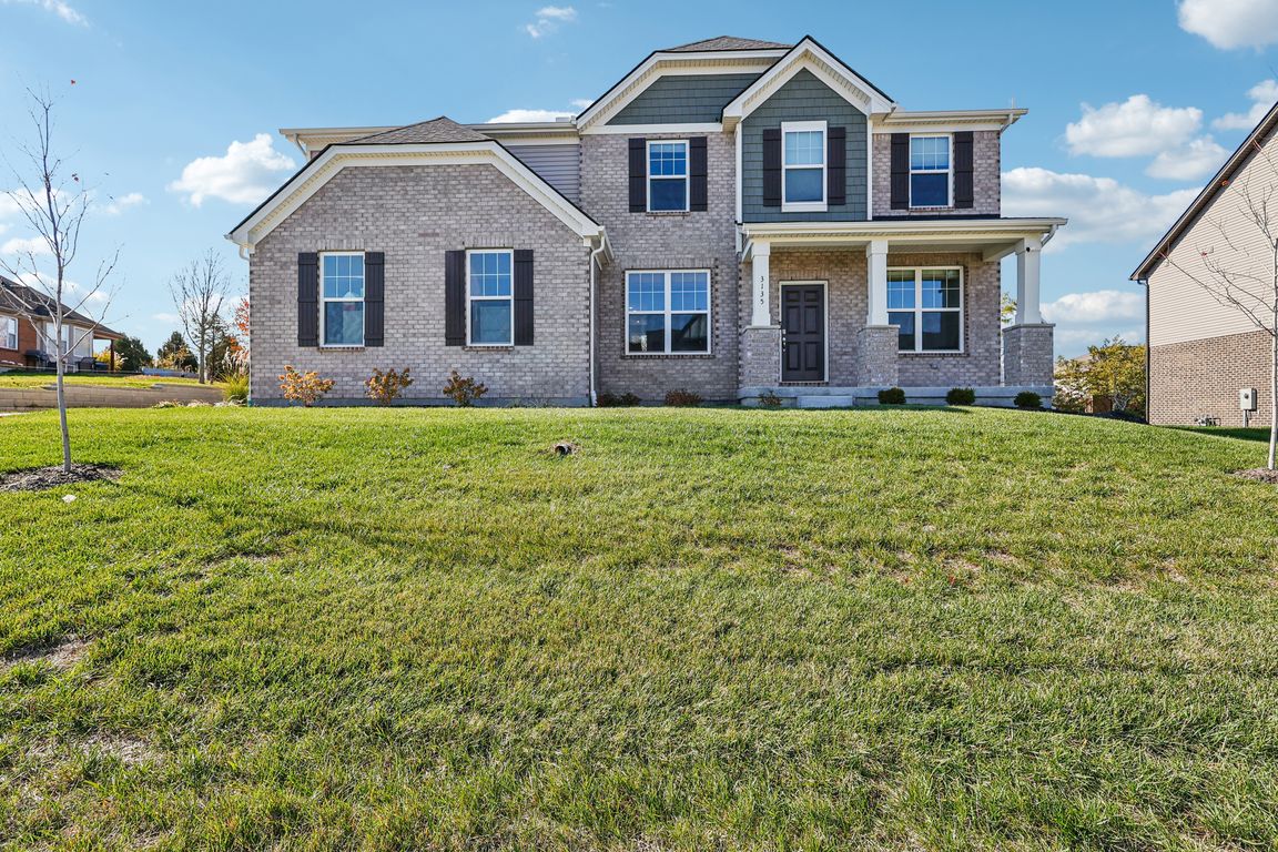 Chipping Camden-S0611-001.jpg