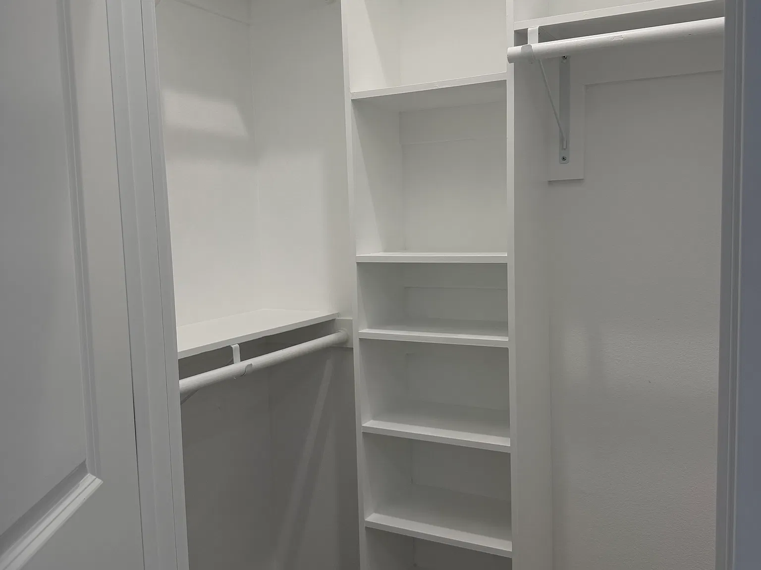 1 bed, 2253 sqft, $1,700 — Photo 4