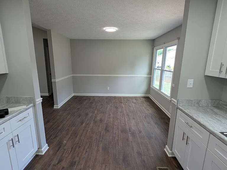 124 Davidson Dr — Photo 5