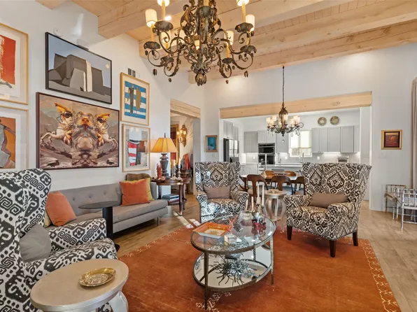 35 Pinon Doblado, Santa Fe, NM 87508