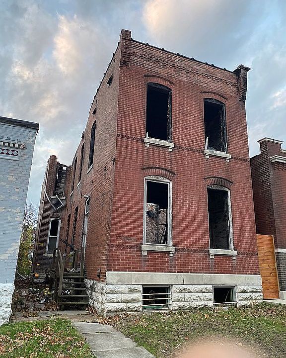 2nd image of 3432 Dunnica Ave