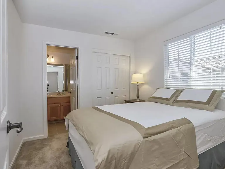 362 Belshaw Dr — Photo 10