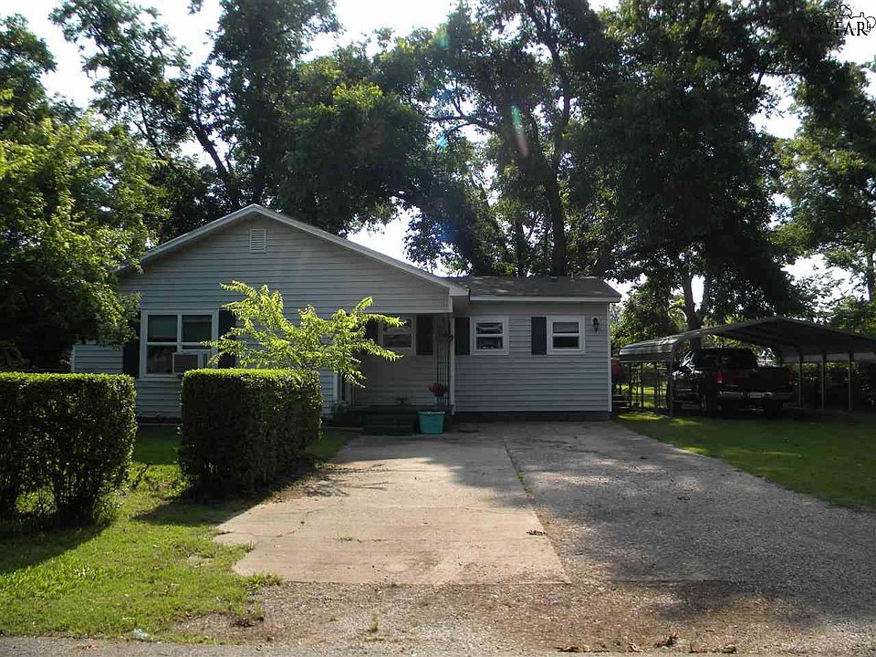 1st image of 203 Westwood Dr