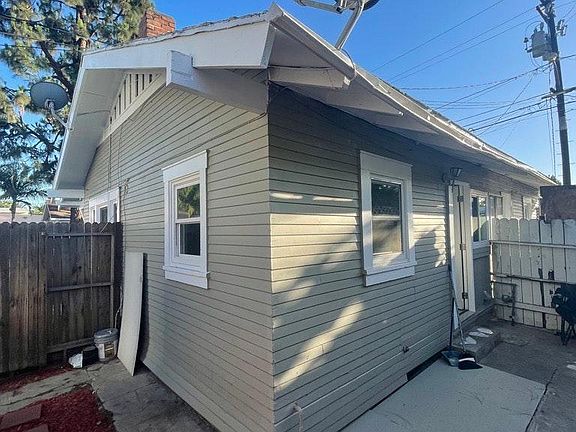 2nd image of 222 Cypress Ave #117