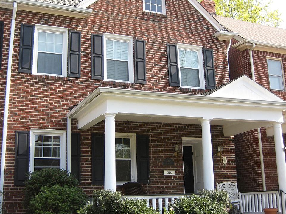 1st image of 3202 W Grace St