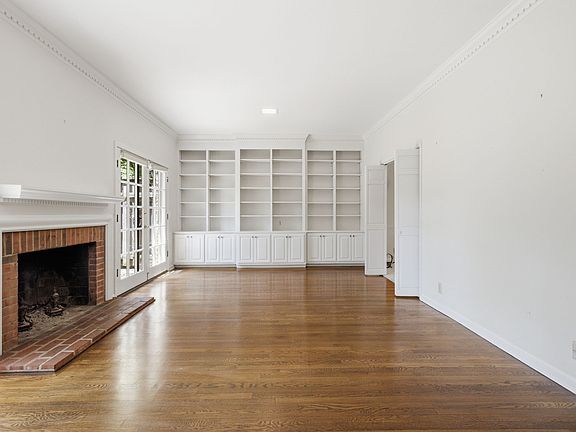 5th image of 4400 Belmont Park Ter APT 251