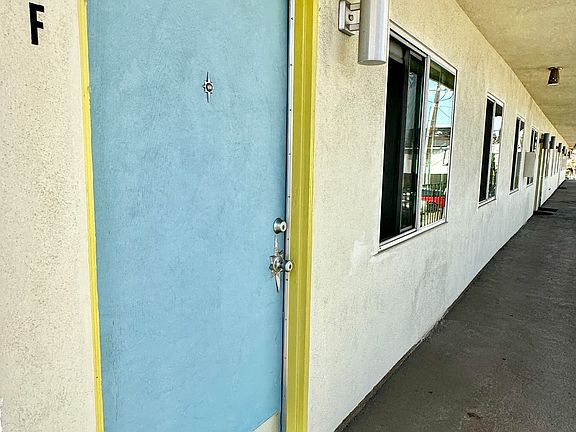 2nd image of 4106 Warner Blvd APT F
