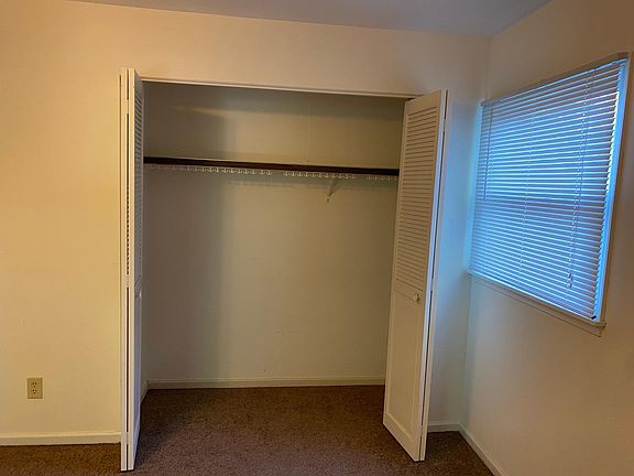 5th image of 410 N Beadle Dr APT 3