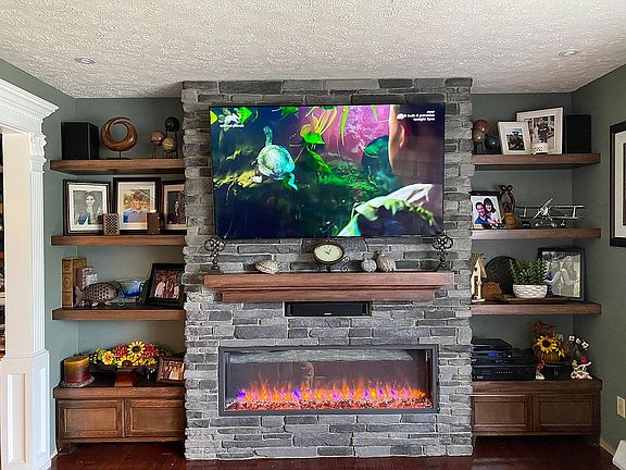 3rd image of 3424 Spencer Ln