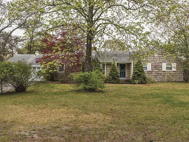 58 Mill Rd — Photo 2