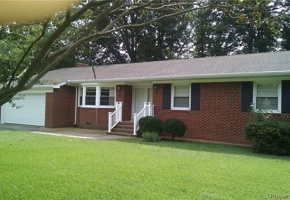 1st image of 542 E 18th St