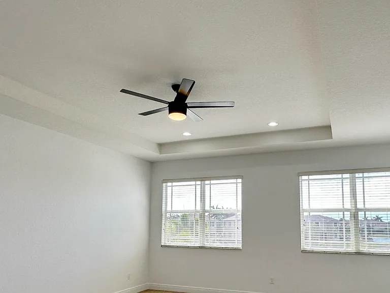 8571 Lakeside Bnd — Photo 14