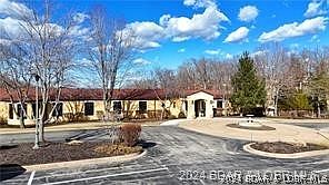 3rd image of 804 Muirfield Dr