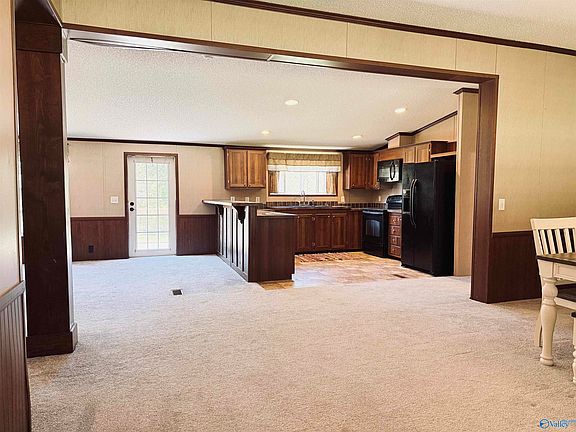 4th image of 64 Bowers Rd