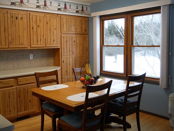 Dining area. Knotty Hickory 