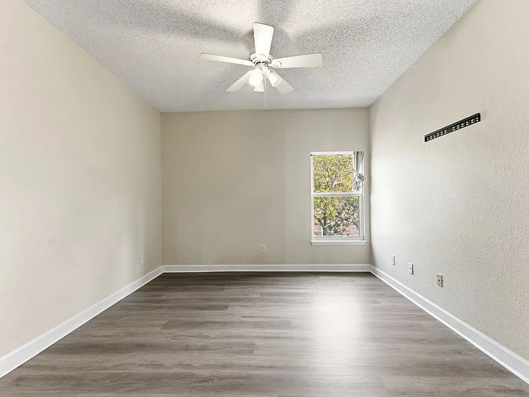 603 Masthead Ct — Photo 20
