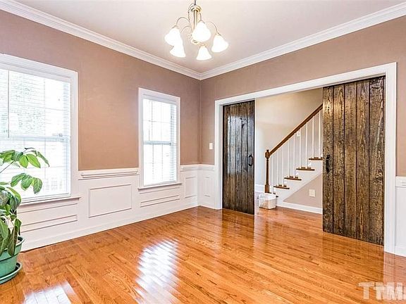4th image of 43 Worthington Ct