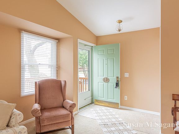 2nd image of 2277 Edington Dr SE #112