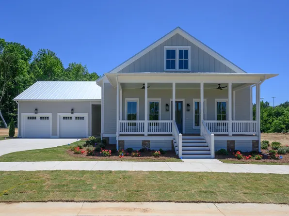 1040 Wiltshire Ln, Helena, AL 35080