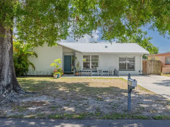 2153 Catalina Dr N, Clearwater, FL 33763