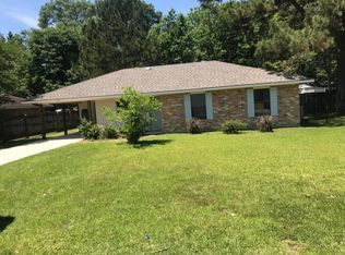 721 Lynn Dr, Denham Springs, LA 70726