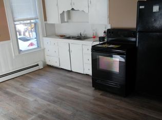 21 Gove St APT 101, Biddeford, ME 04005