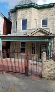 2856 Briggs Avenue, Bronx, NY, 10458