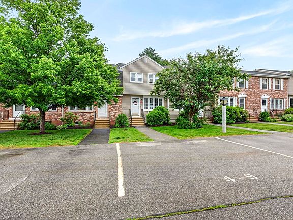 2nd image of 4 Snowberry Lane #9