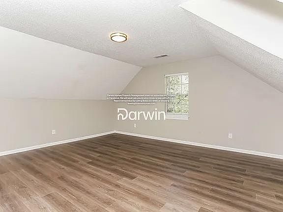 5th image of 1226 Regal Heights Dr