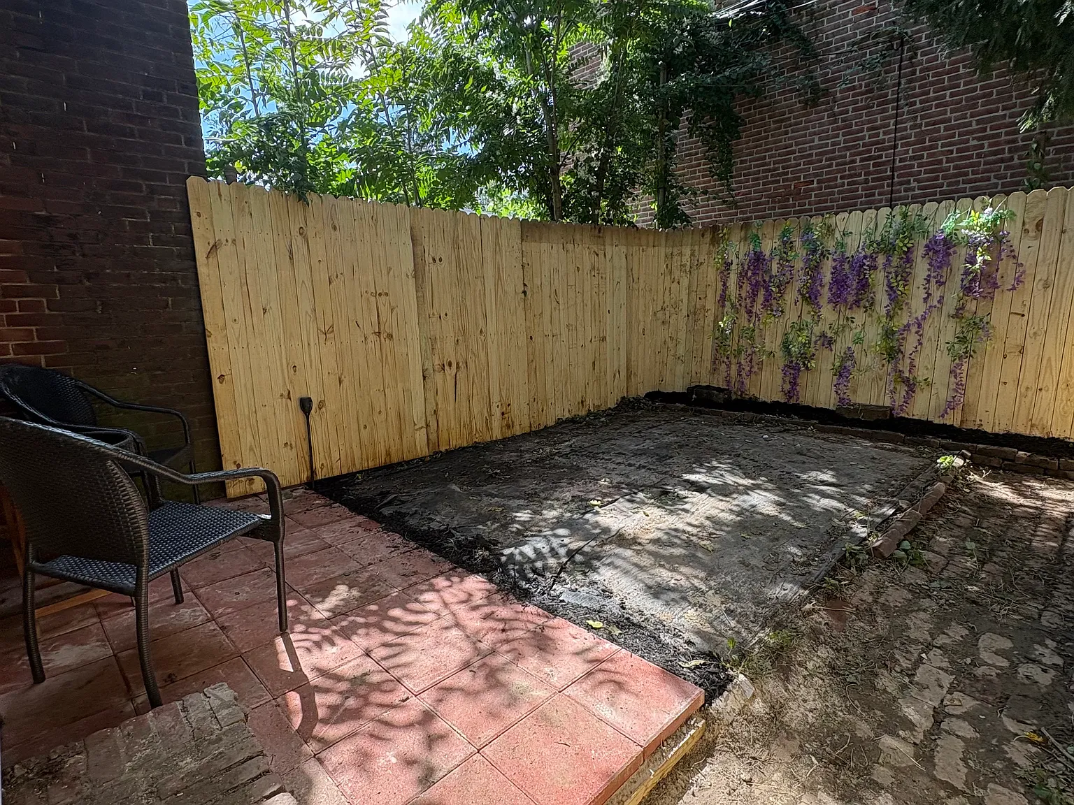 3 bed, 1300 sqft, $1,990 — Photo 2