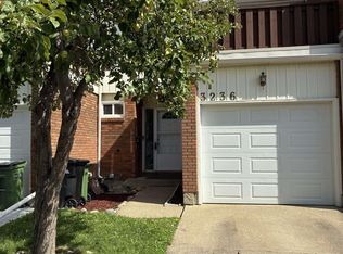 Claregreen Mews, Edmonton, AB T5A 3K3