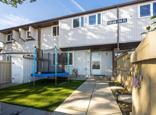 Norshire Gardens, Edmonton, AB T5C 1L6