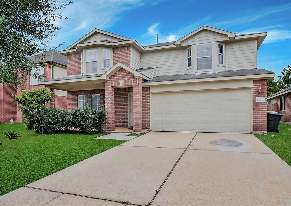 1st image of 12231 Scarlet River Dr