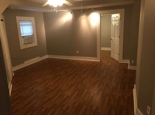 166 Main St #1, Imperial, PA 15126