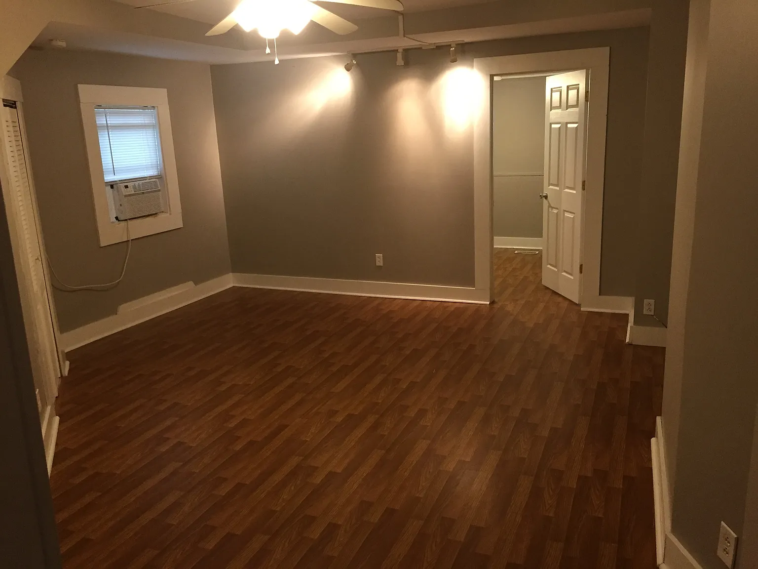 166 Main St #1 photo 1