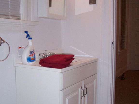 5th image of 3736 Elsmere Ave APT 1