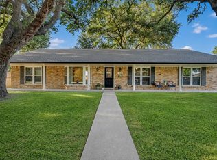 314 Coke Ln, Alvin, TX 77511