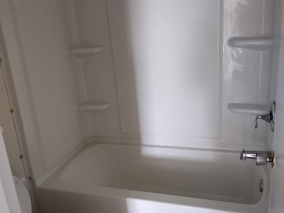 5th image of 1068 N Kevins Pl #C