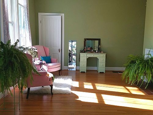 Master Bedroom Sitting Area