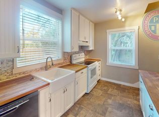 526 S Fir St, Canby, OR 97013