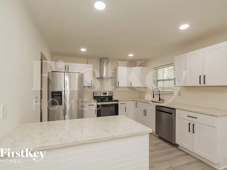 2408 Gemway Dr — Photo 6