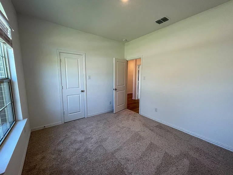3305 Tulip Poplar Trl — Photo 8