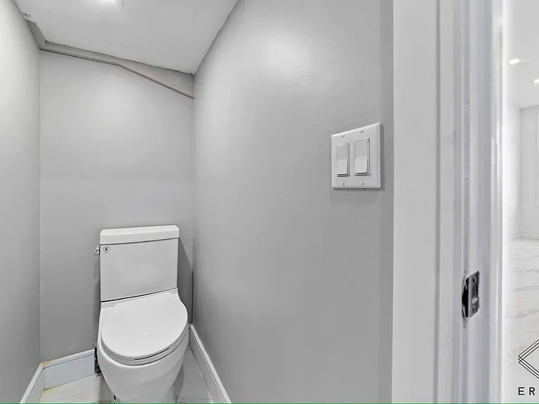 1541 Dean St #307 — Photo 9