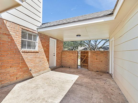 4th image of 22103 Joshua Kendall Ln #22103