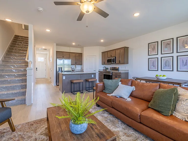 9167 Rolling Stone Way — Photo 8