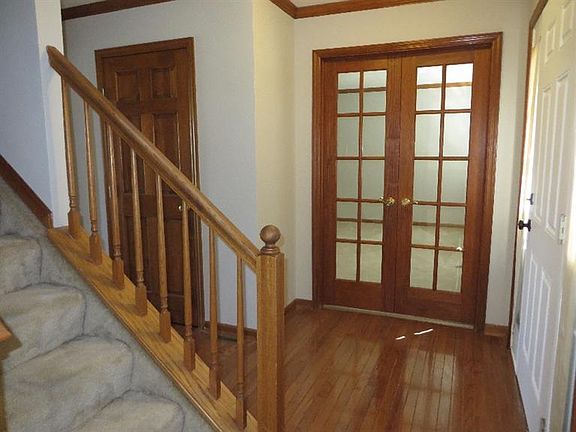 4th image of 3682 Charfield Ln