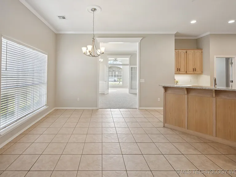 1504 S Desert Palm Ave — Photo 7