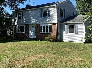 99 Saint Laurent Pkwy, Seekonk, MA 02771