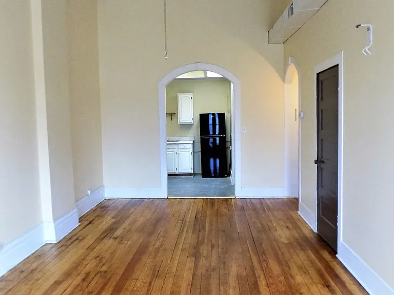 56 E Burlington Ave — Photo 4