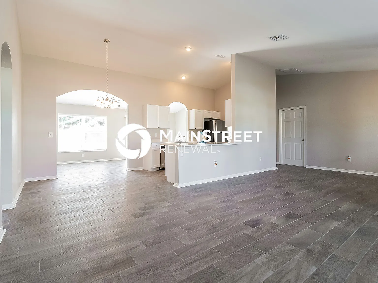 23 NE 9th Pl — Photo 3